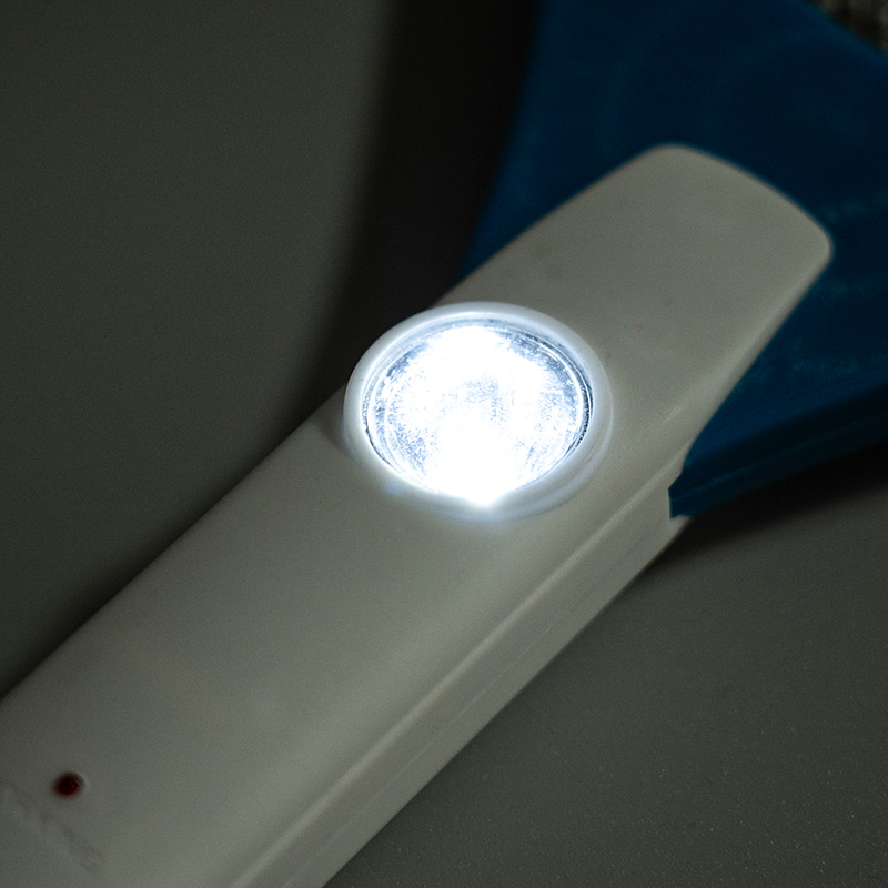 FF-678 3 boje LED s utikačem Olovna baterija 400 mAh Električna mlaznica protiv komaraca FF-678 3 boje LED s utikačem Olovna baterija 400 mAh Električna mlaznica protiv komaraca
